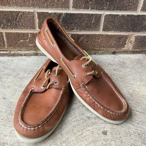 Brown leather mens Sperry boat shoes